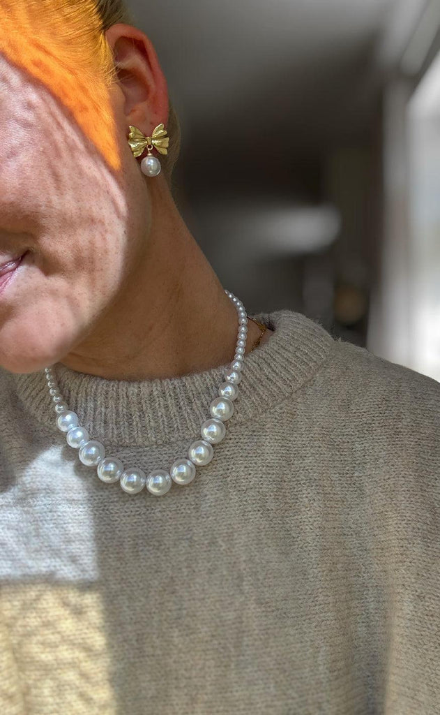 Smykkeli Copenhagen Øreringe - Christina Bow - Gold Colour