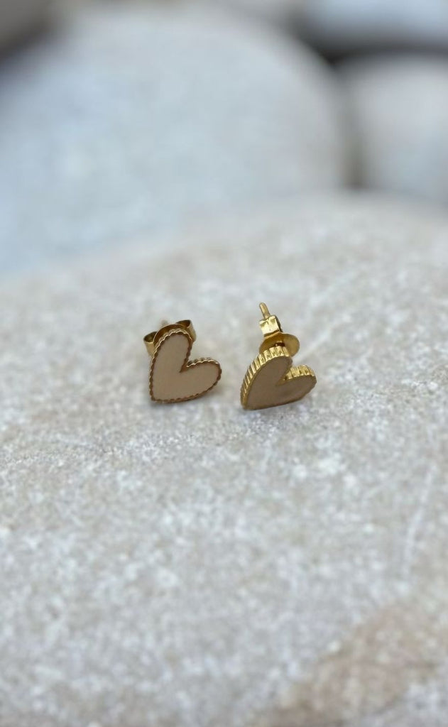 Smykkeli Copenhagen Øreringe - Petit Heart - Beige